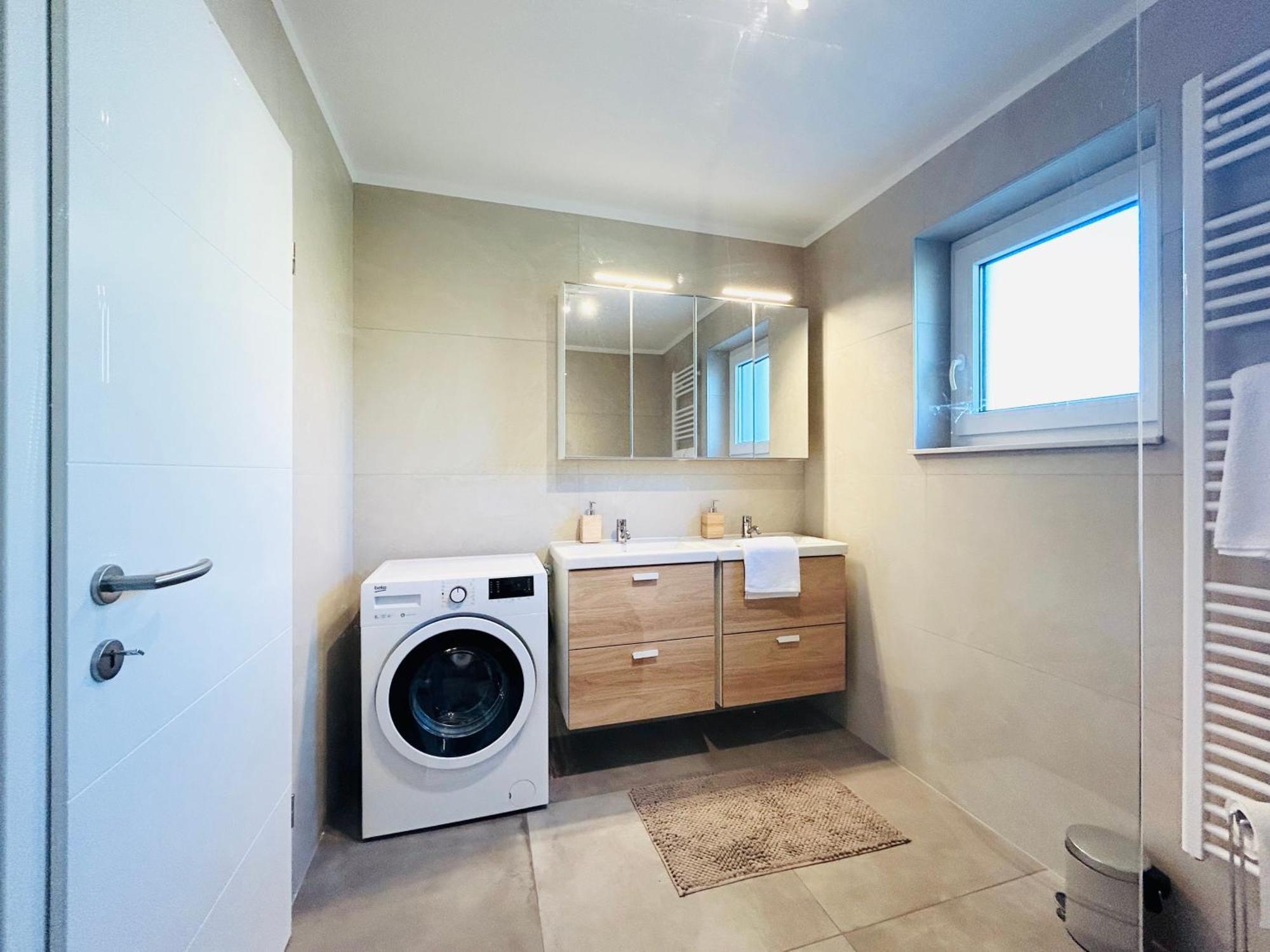 Apartma Jana * Zirovnica